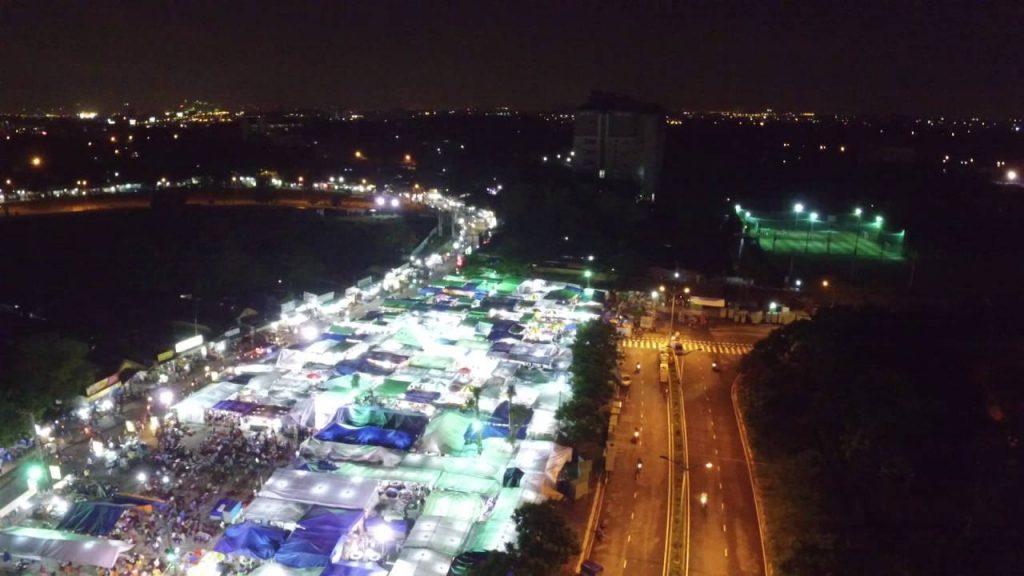 chợ đêm làng đại học